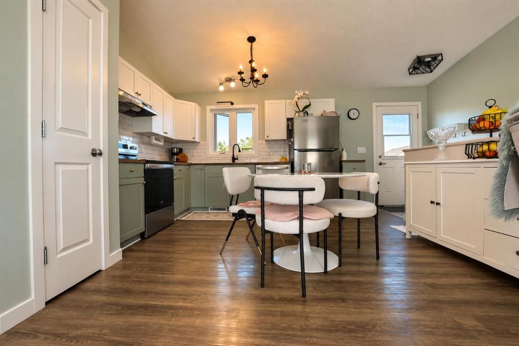 9328 98 Avenue  - Photo 8