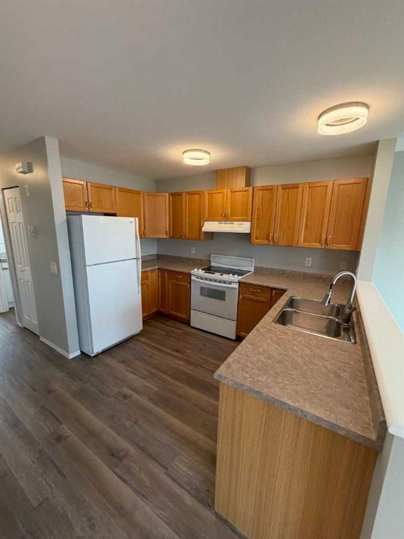 7213 105 Street  - Photo 7