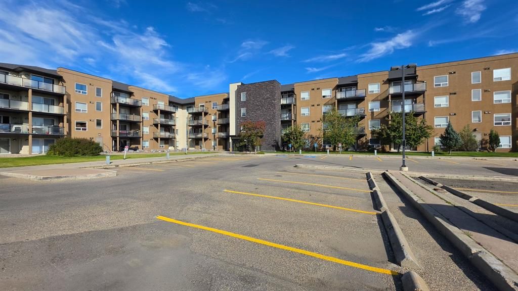 415, 9124 96 Avenue - Photo 1