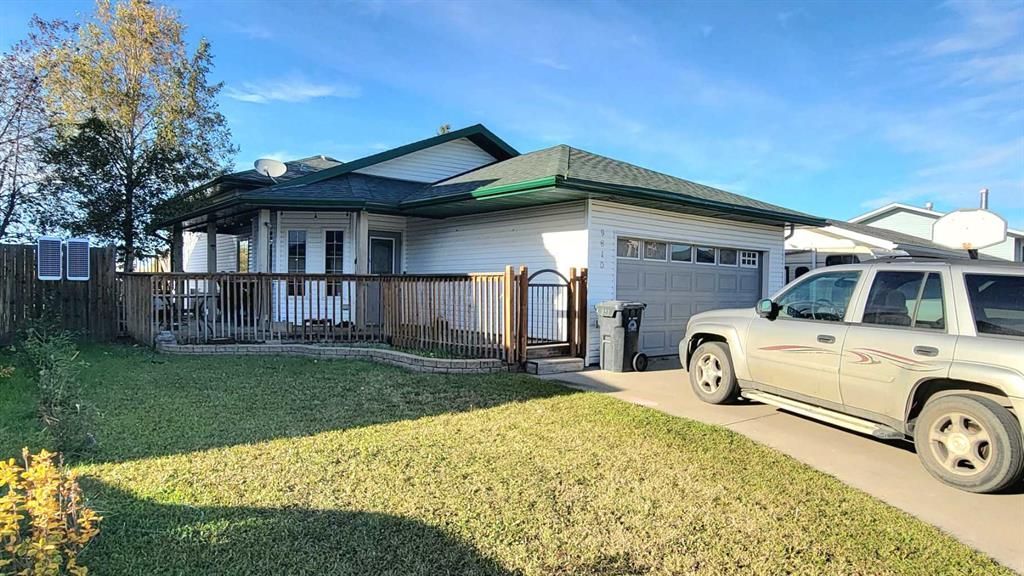 9810 102 Avenue  - Photo 1