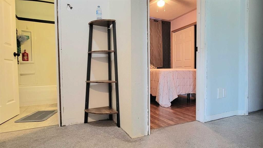 9810 102 Avenue  - Photo 17