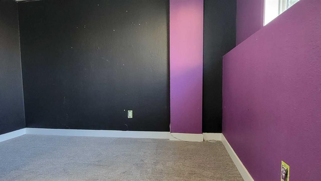 9810 102 Avenue  - Photo 21