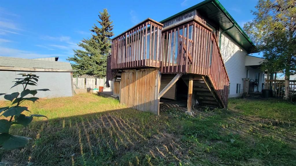 9810 102 Avenue  - Photo 27