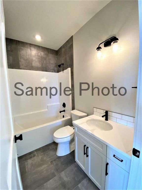 11945 53 Avenue  - Photo 11