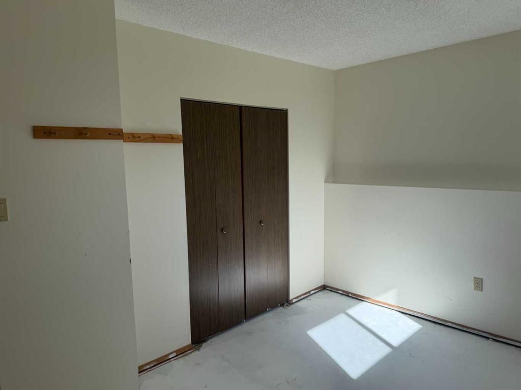 9915 97 Avenue  - Photo 11