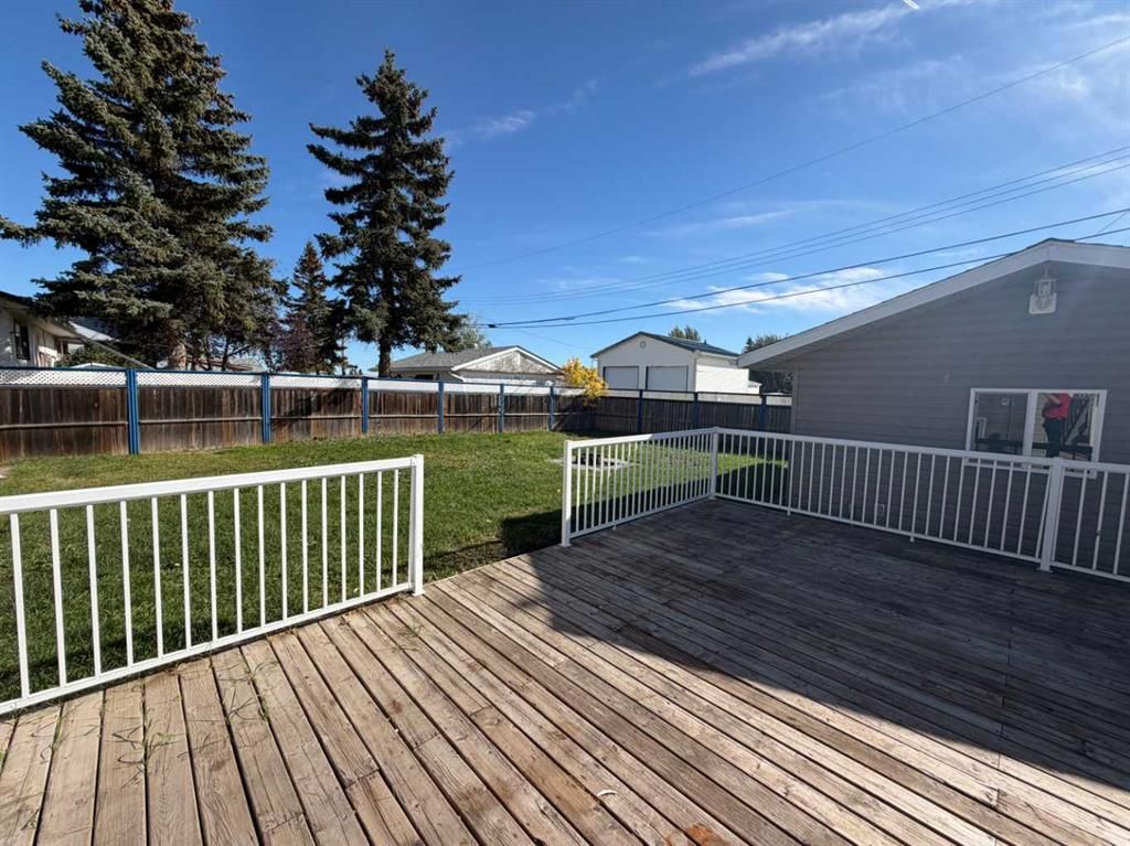9915 97 Avenue  - Photo 14