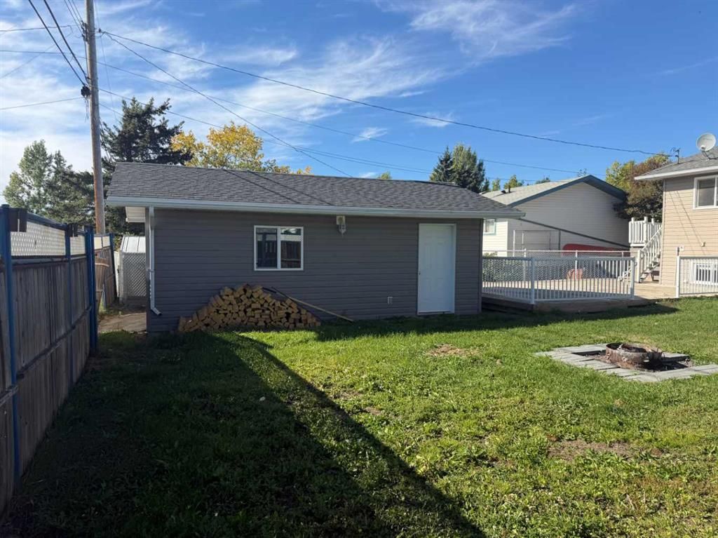9915 97 Avenue  - Photo 15