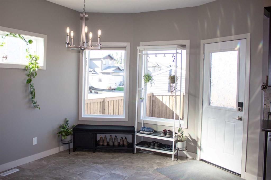 9402 88 Street  - Photo 12
