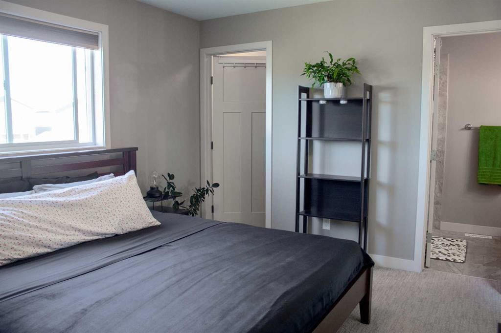 9402 88 Street  - Photo 15
