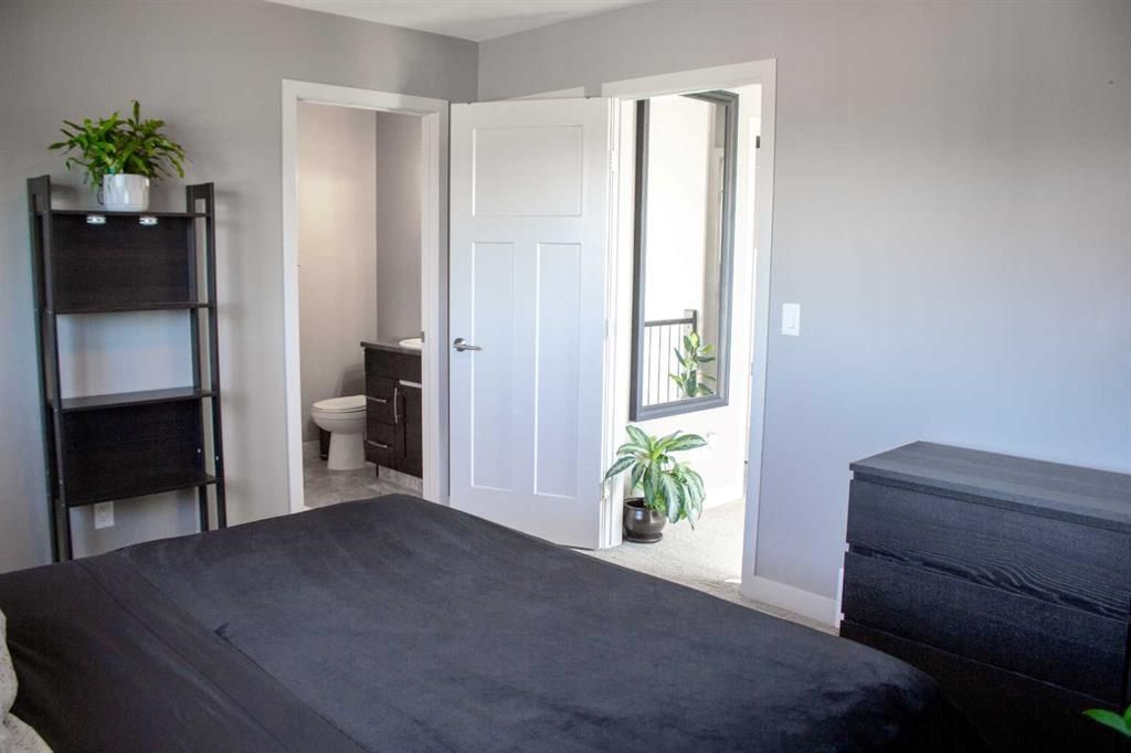 9402 88 Street  - Photo 17