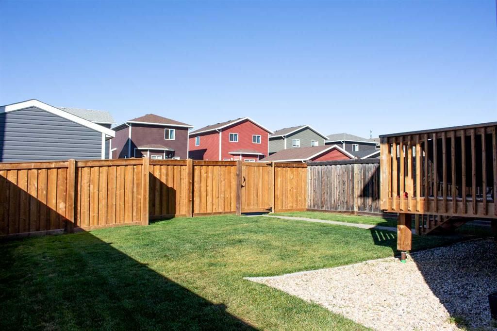 9402 88 Street  - Photo 29