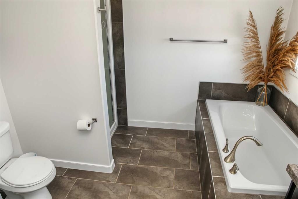 10821 60A Avenue  - Photo 18