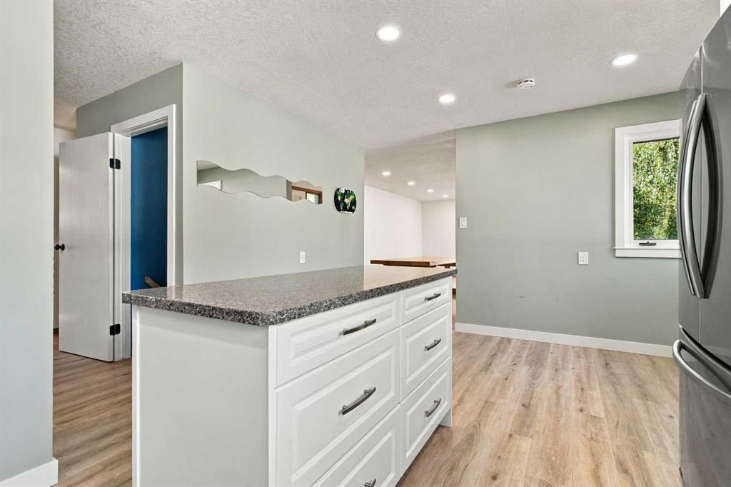 11107 94 Street  - Photo 13