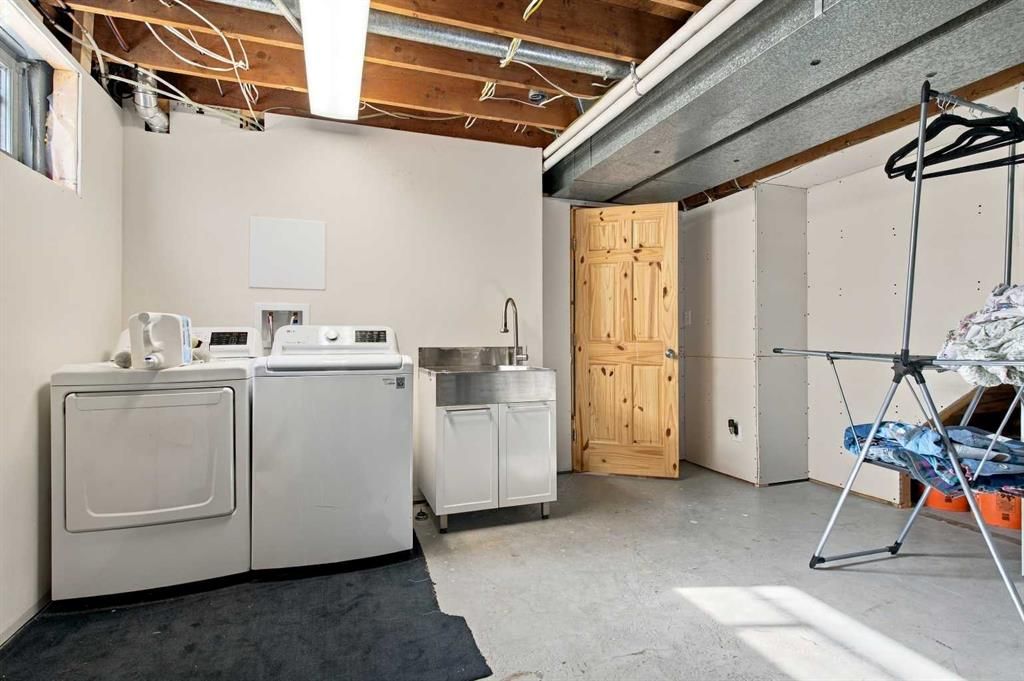 11107 94 Street  - Photo 31