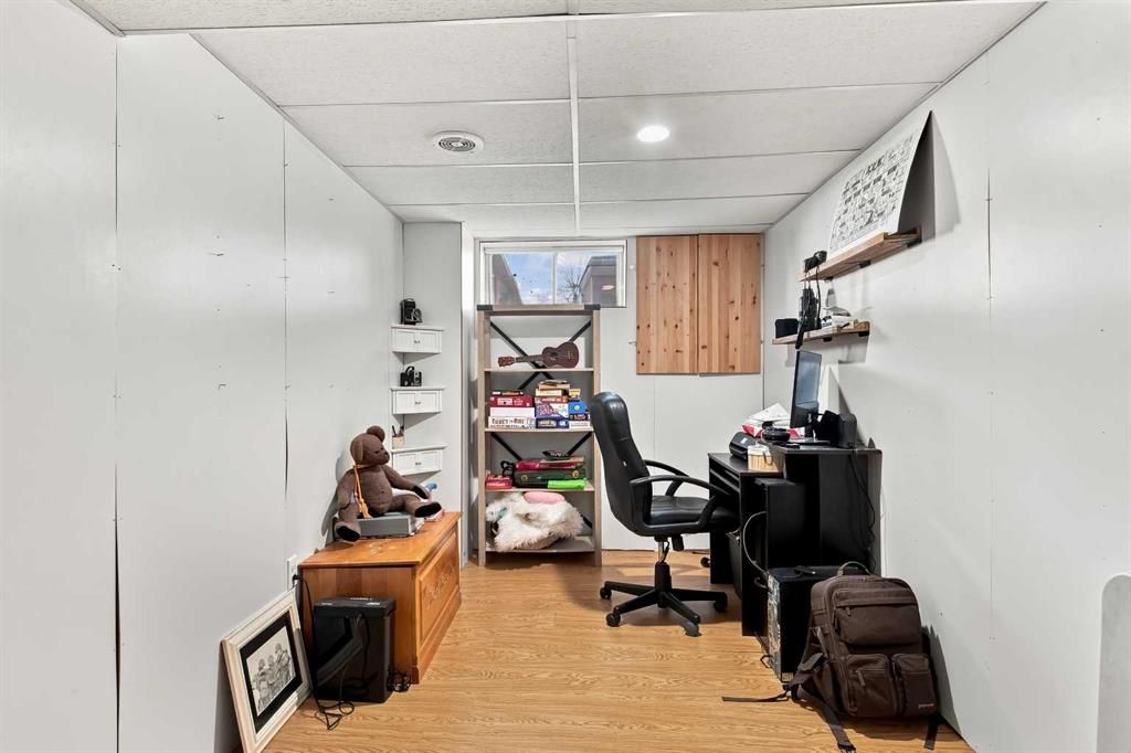 9313 111 Avenue  - Photo 25