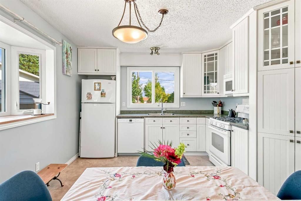 9313 111 Avenue  - Photo 8