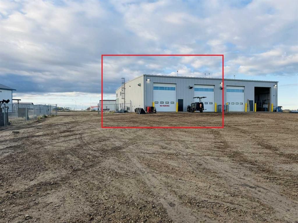 10828 99 Street  - Photo 3