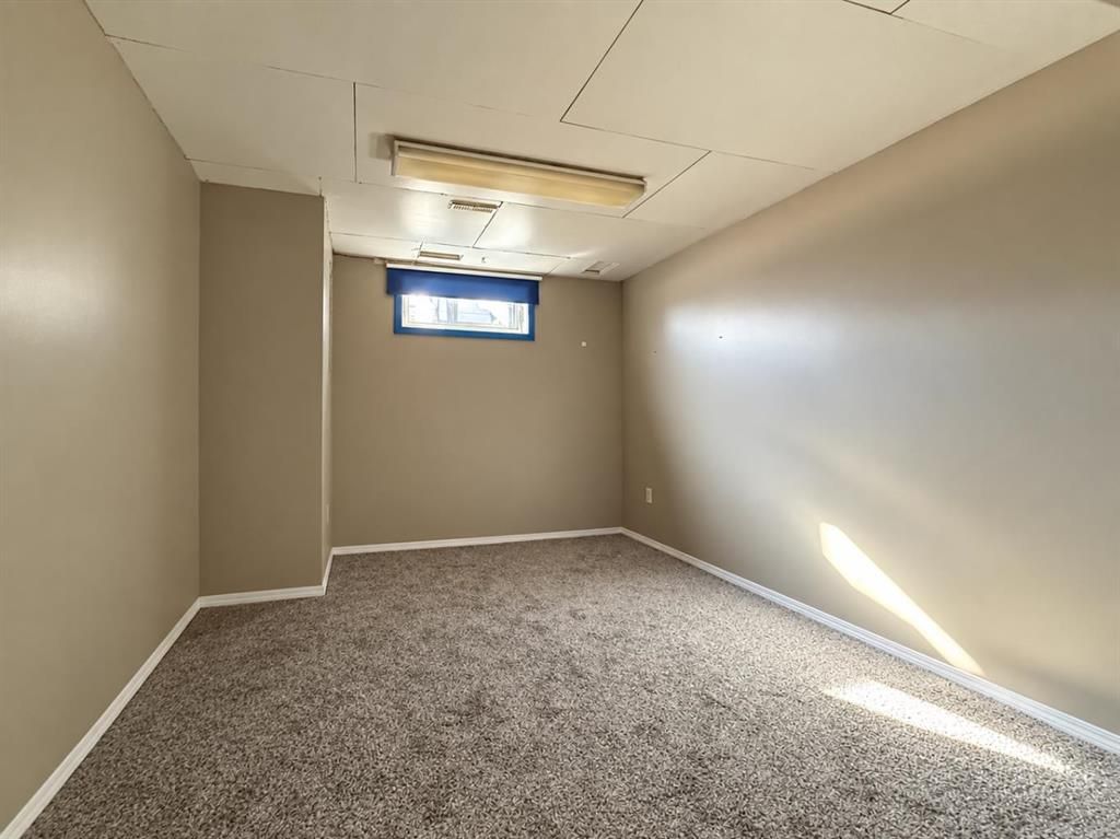 9409 108 Avenue  - Photo 36