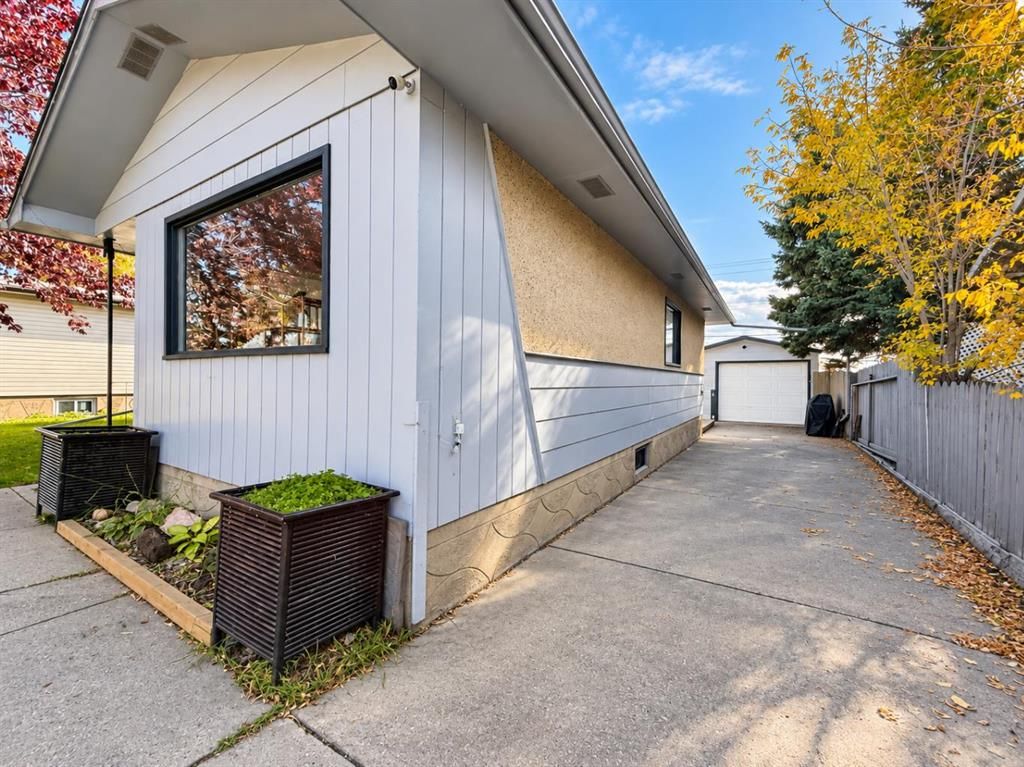 9409 108 Avenue  - Photo 6