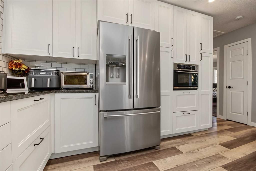 7633 97A Street  - Photo 10