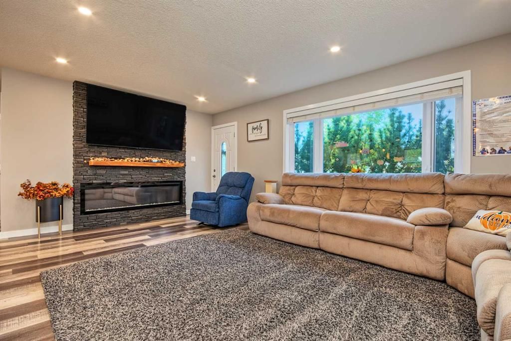 7633 97A Street  - Photo 14
