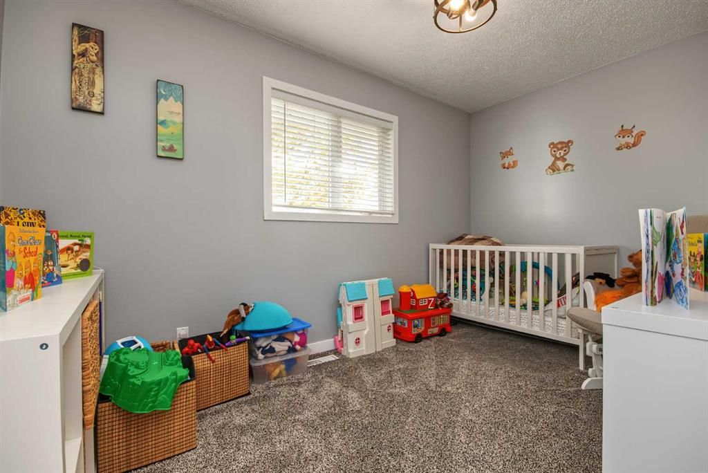7633 97A Street  - Photo 20