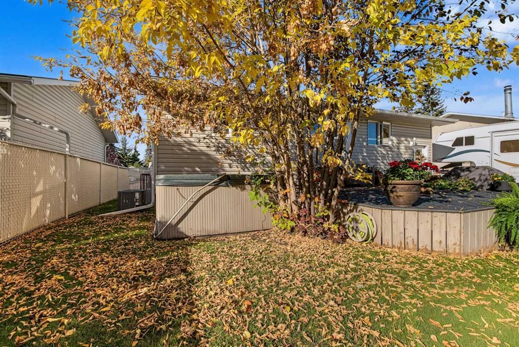 7633 97A Street  - Photo 33