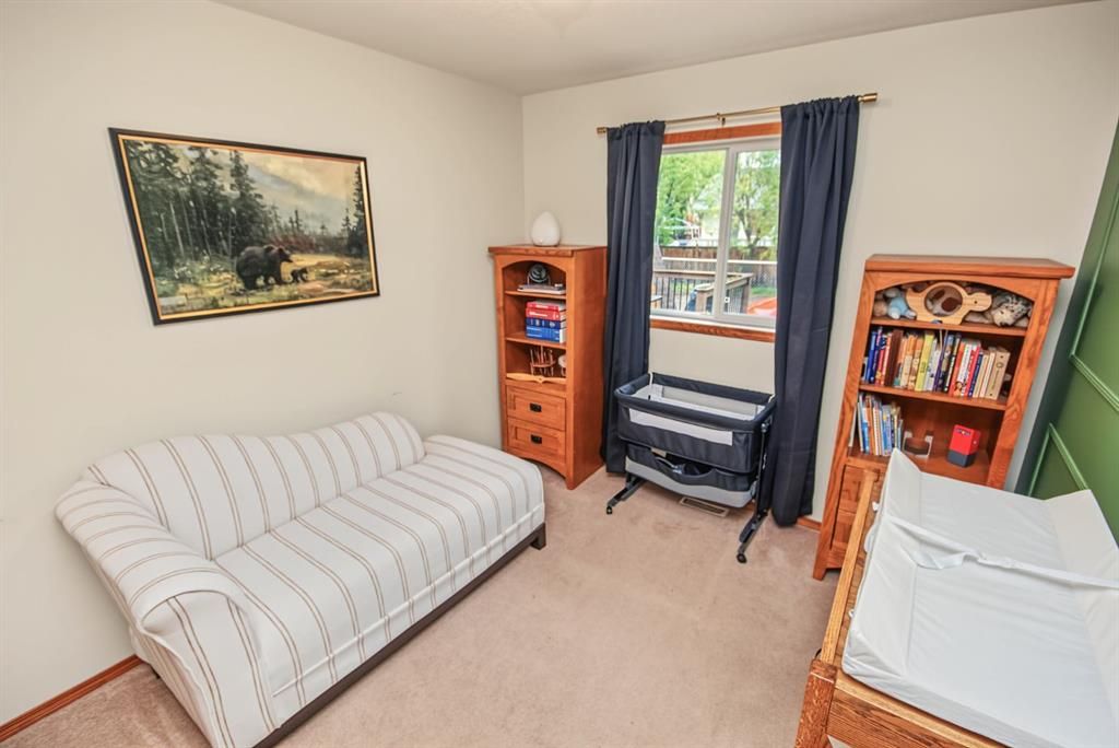 12418 96A Street  - Photo 16