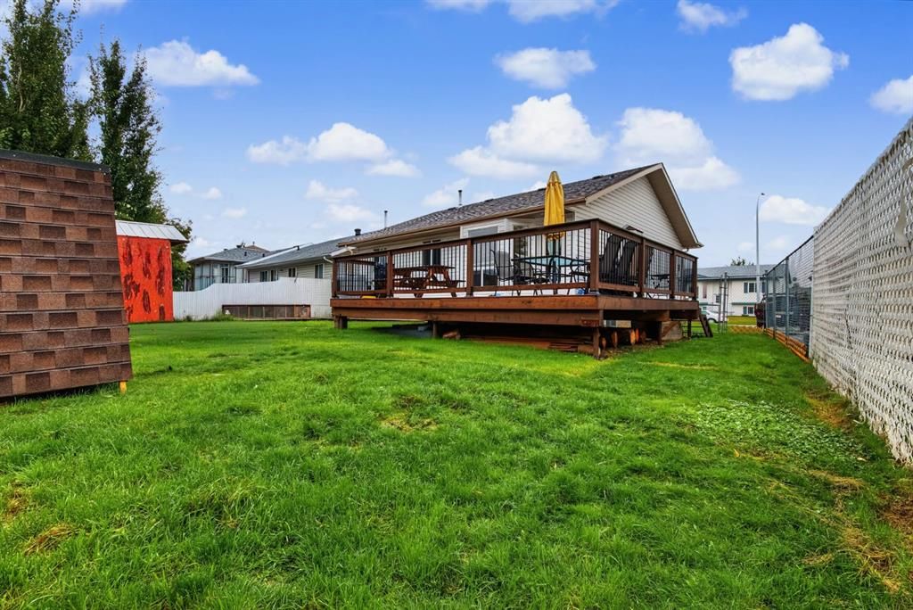 12418 96A Street  - Photo 26