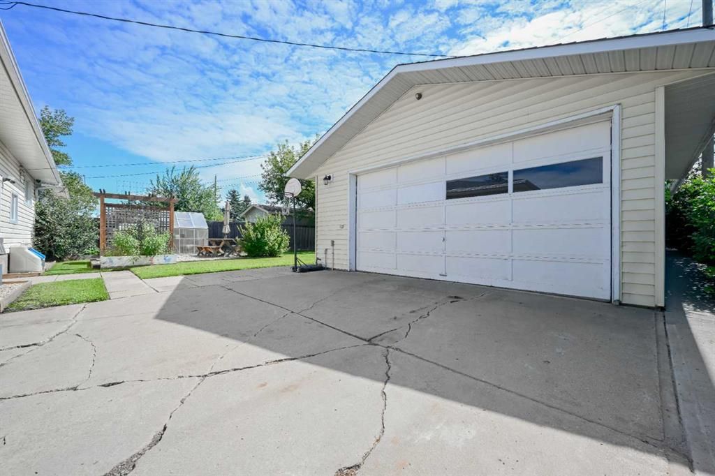 9703 87 Avenue  - Photo 19