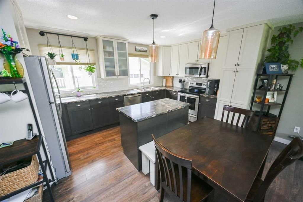 9703 87 Avenue  - Photo 6