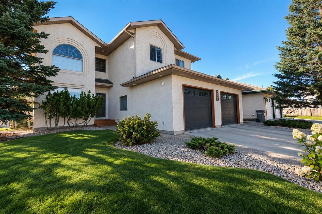 10235 75A Avenue  - Photo 3