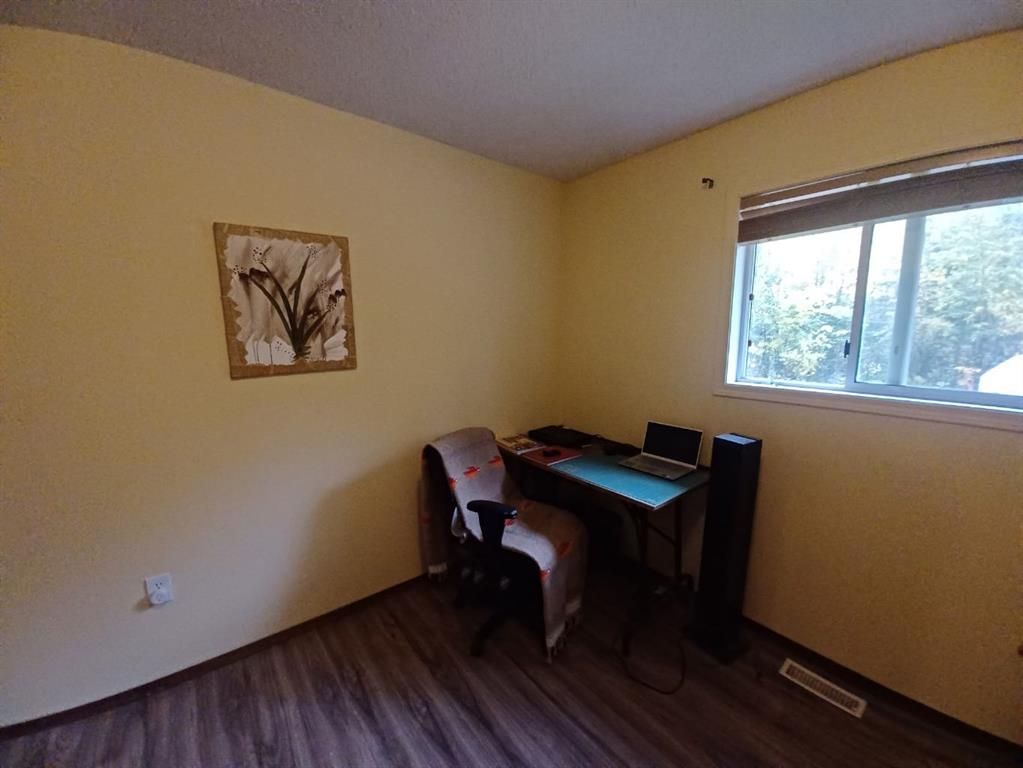 14, 745067 Range Road 55   - Photo 15