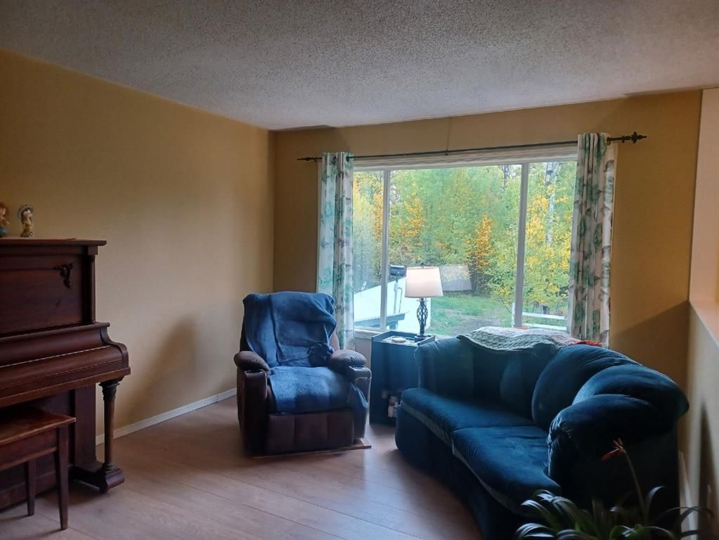 14, 745067 Range Road 55   - Photo 8