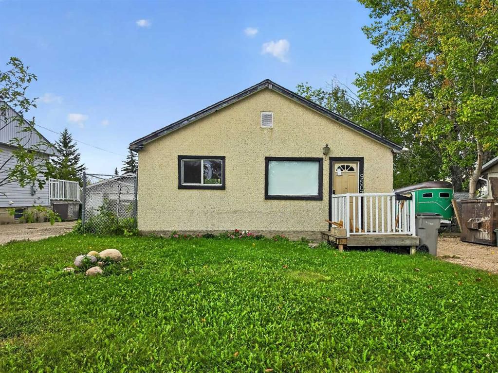 9507 107 Avenue  - Photo 15