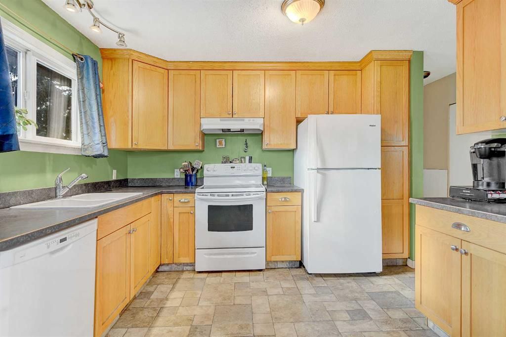 10411 103 Avenue  - Photo 9