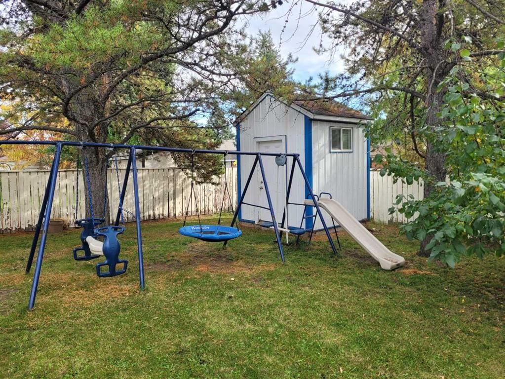 7214 97 Street  - Photo 10