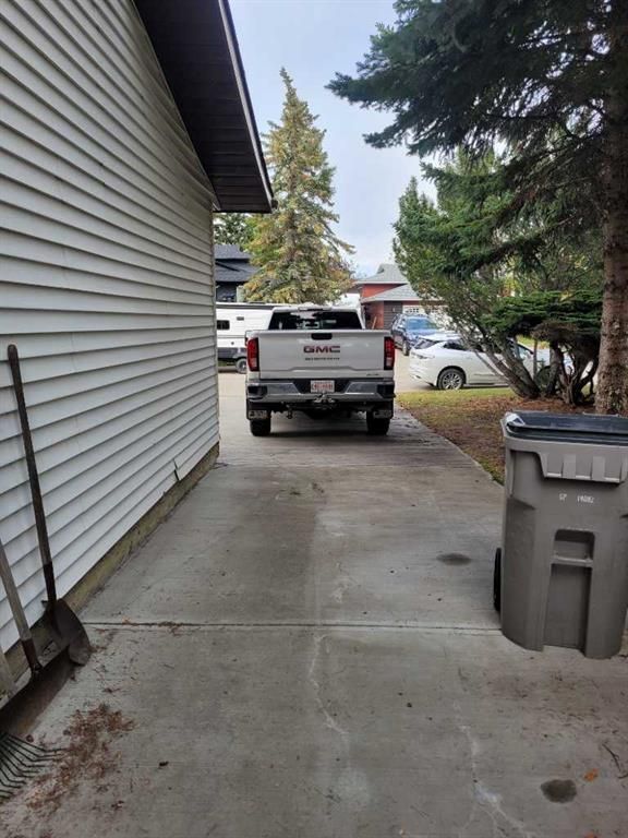 7214 97 Street  - Photo 13