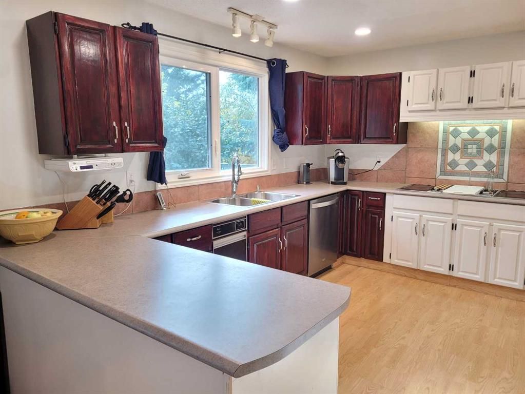 7214 97 Street  - Photo 18