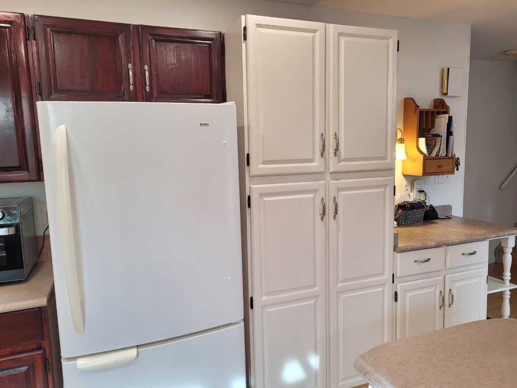 7214 97 Street  - Photo 19