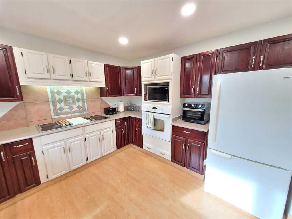 7214 97 Street  - Photo 20