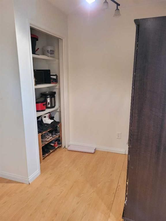 7214 97 Street  - Photo 30