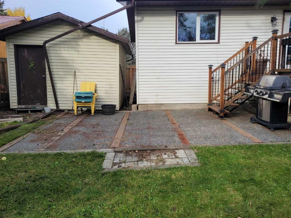 7214 97 Street  - Photo 5