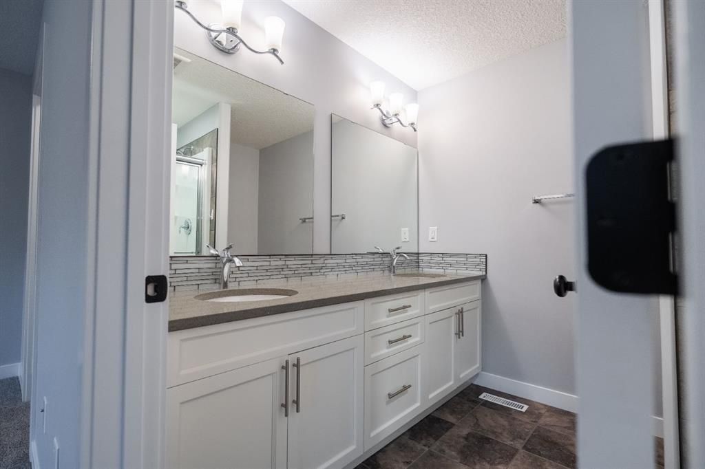 10309B 149 Avenue  - Photo 20