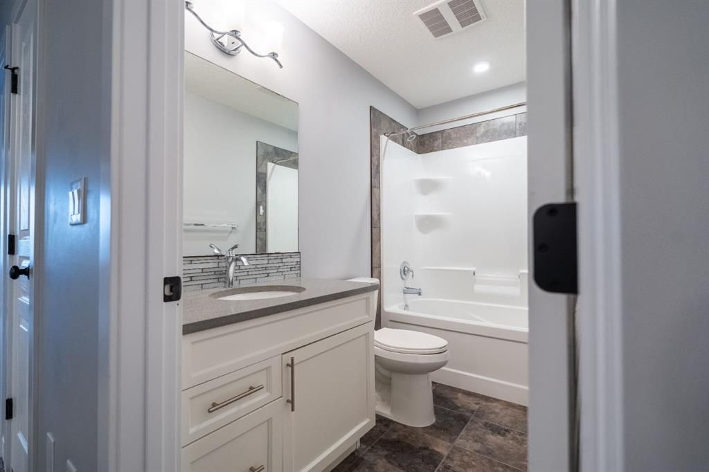 10309B 149 Avenue  - Photo 26