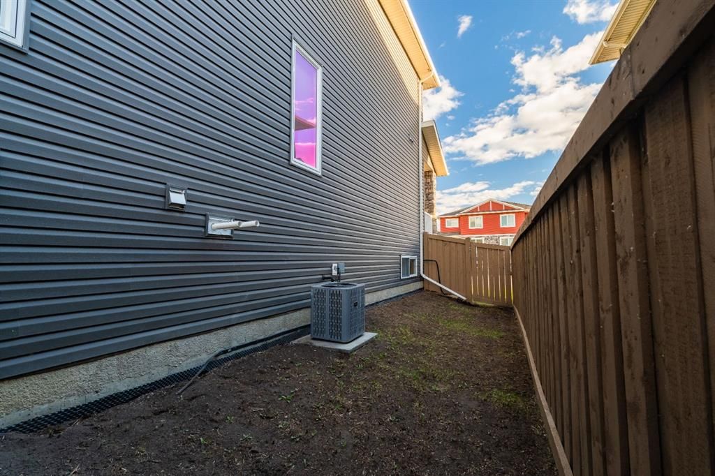 10309B 149 Avenue  - Photo 33
