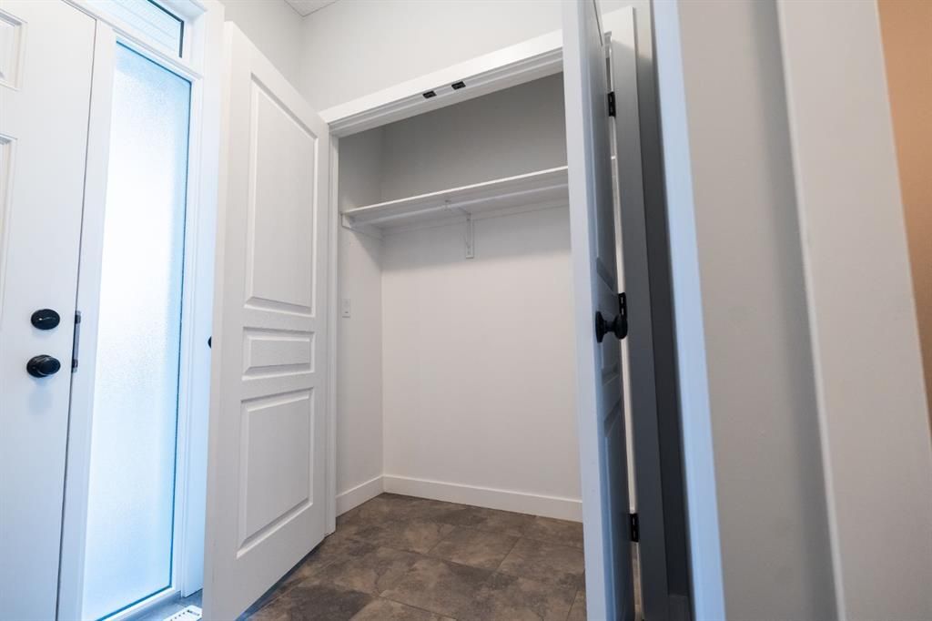 10309B 149 Avenue  - Photo 8