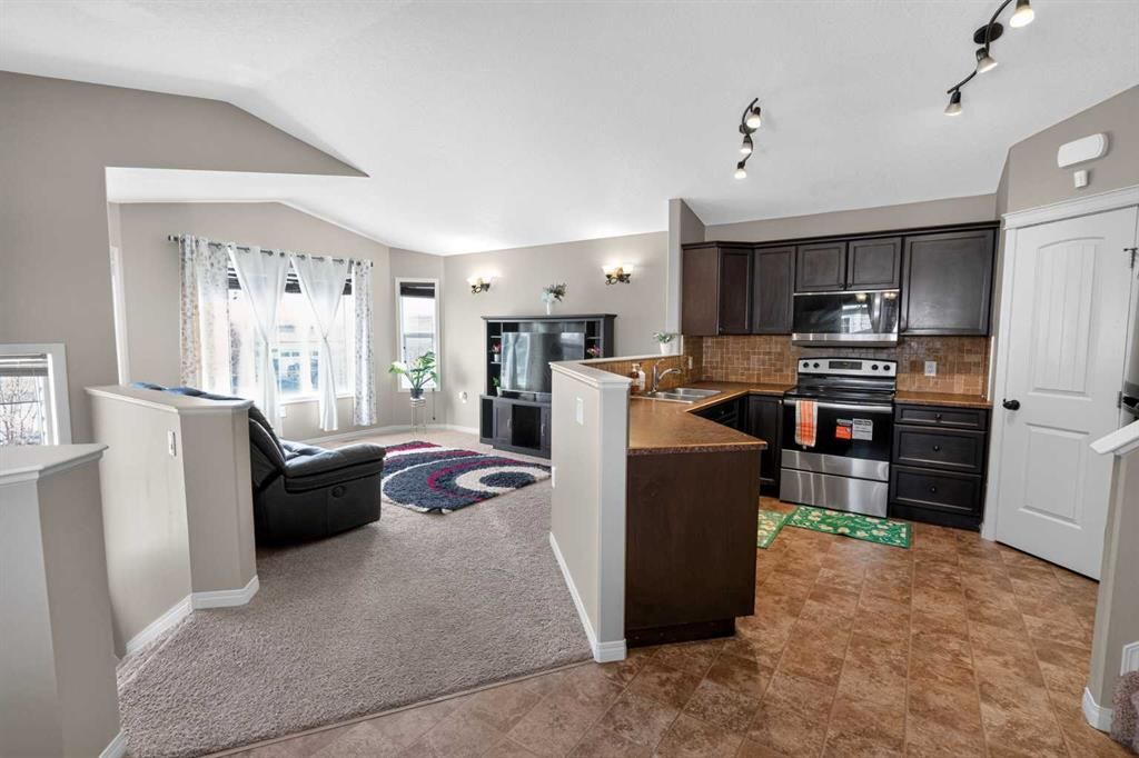 8914 71 Avenue  - Photo 7