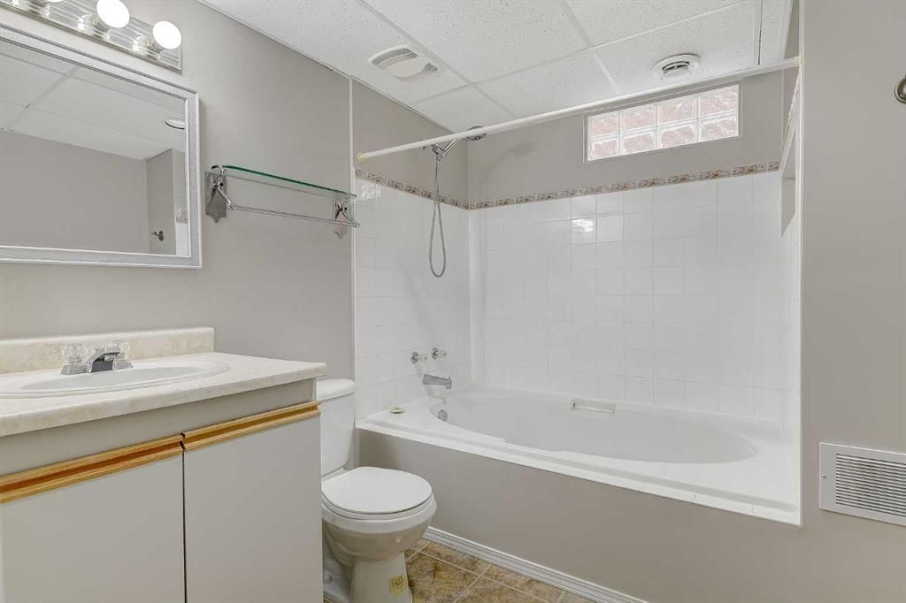 7205 Patterson Drive   - Photo 31