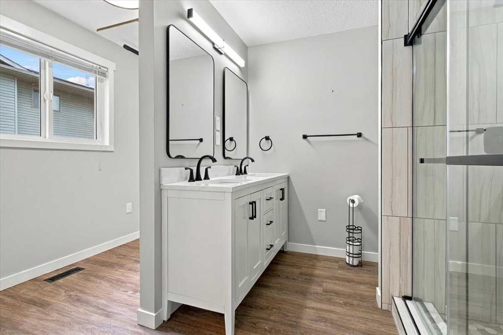 101, 10550 111 Street N - Photo 15